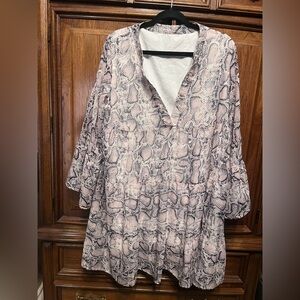 Elegant Women's Snake Print dress